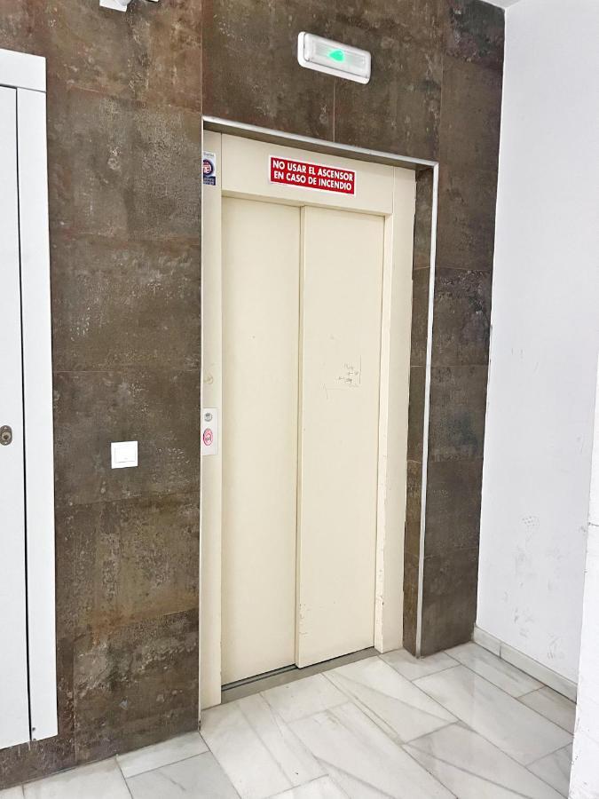 Tennessee Studio Málaga Exteriör bild